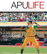 APULIFE front cover of Stephen Vogt in MLB
