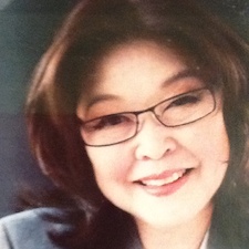 Photo of Evelyn Shimazu Yee, MLIS