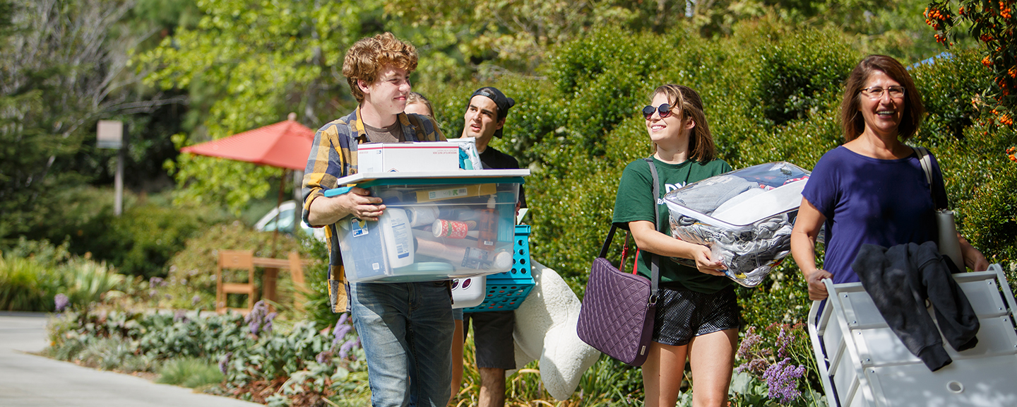 Pack Smarter: What to Consider When Creating Your College Packing List